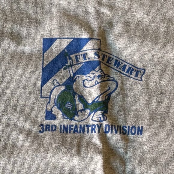 Unisex Fort Stewart 3rd Infantry Division Mascot TShirt - Picture 1 of 4